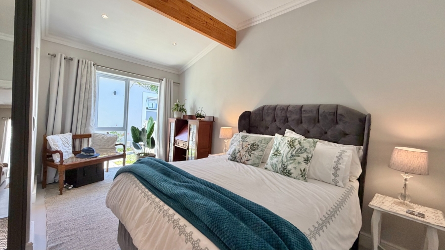 3 Bedroom Property for Sale in Gordons Bay Village Western Cape